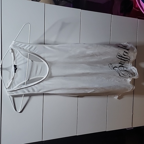 Tank - Picture 1 of 3